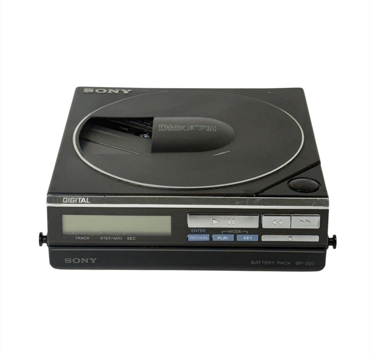 Sony Discman D-7 Portable CD Player with BP-200 Battery Pack