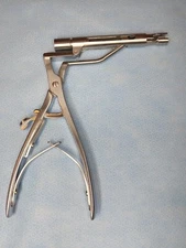 Globus Medical Quartex Top Loading Ratcheting Reducer, 10mm 6149.3220 Ex A+ Cond