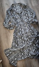 Women size Small gray snakeprint long sleeve button up maxi dress or beach cover