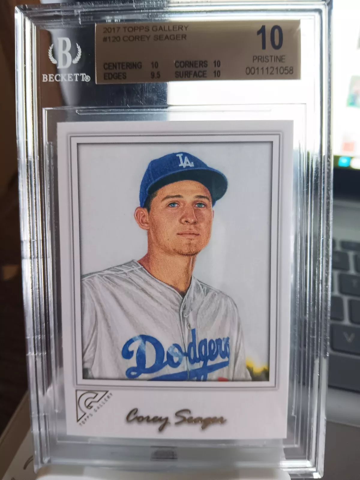 Corey Seager trading card