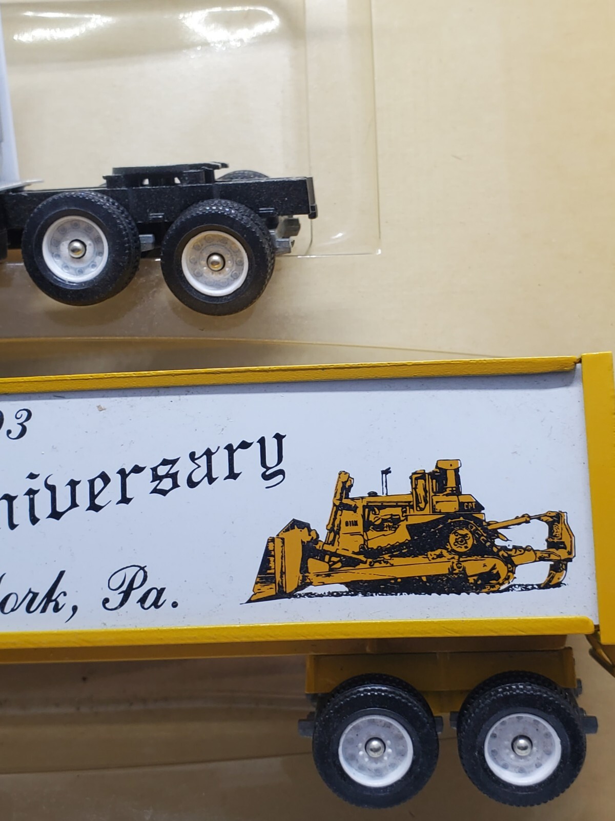 Winross Caterpillar York PA 40th Anniversary Semi Truck Set eBay