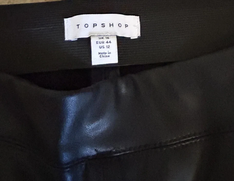 👖🖤Topshop Mujer Imitación Cuero EE. UU. Talla 12 Cremallera Lateral Cintura Elástica Nuevo Sin Etiquetas Foto 2 de 4