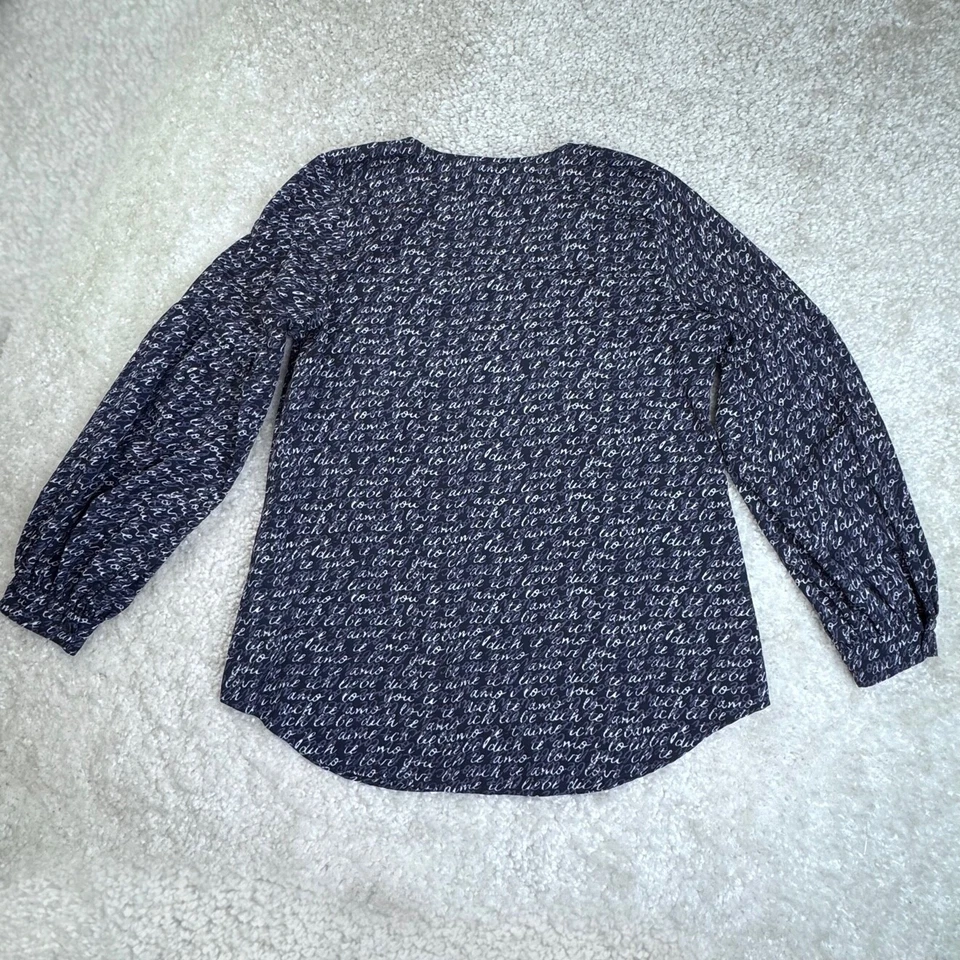 Cabi Te Amo Love Letters V Neck Blouse Navy Blue Womens Large - Imagem 2 de 4