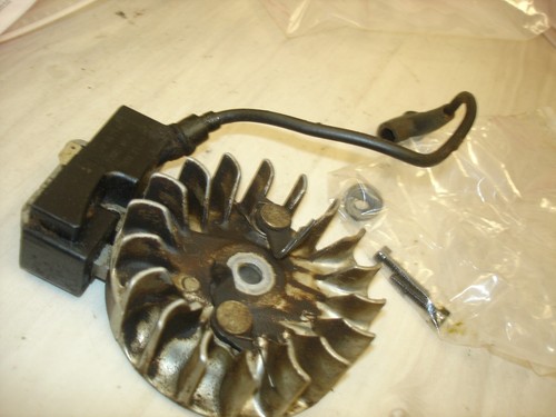 Husqvarna 350 coil and flywheel chainsaw part only Bin 622 #3