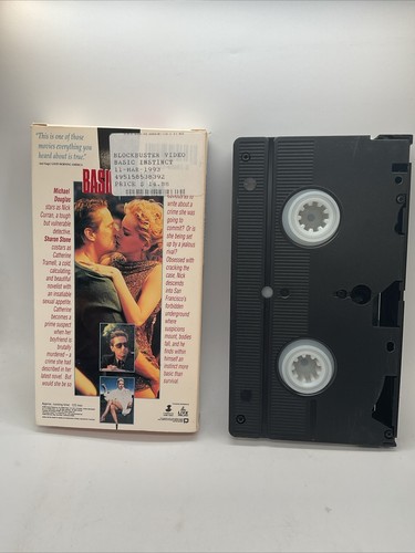 Basic Instinct - VHS 1992 - Sharon Stone Michael Douglas - R Rated - Picture 3 of 4