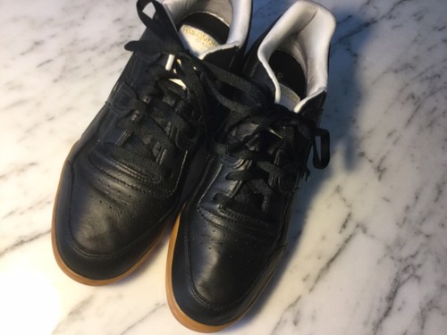 reebok black workout plus