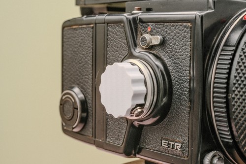Replacement Film Advance Knob for Bronica - Etrs, Etr, Ertsi compatible - Picture 4 of 8