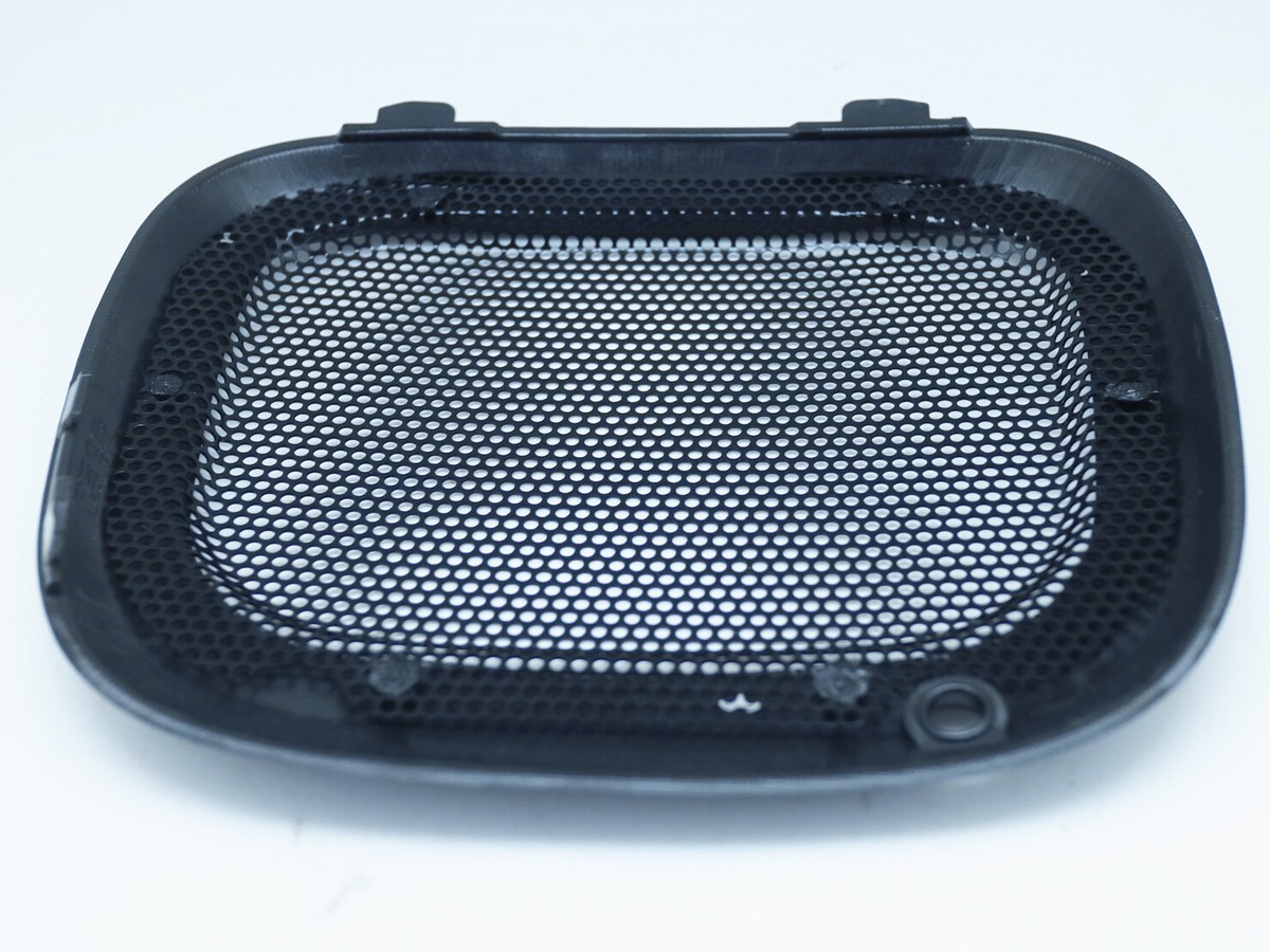 Mr Bodykits Fog Light Mesh Covers For Subaru Impreza WRX/STi GC8 (1997-2001 Models)