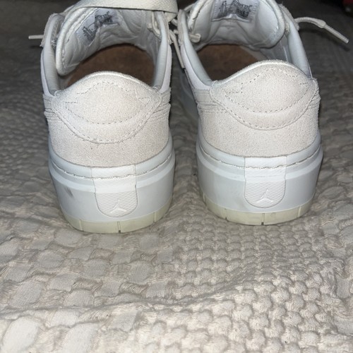 Nike Air Force 1 Lv8 Low Coconut Milk - Picture 3 of 6