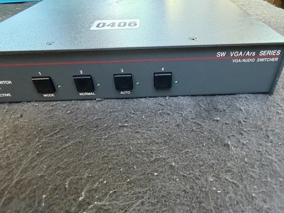 Extron SW4 VGA/Ars Series VGA and Stereo Audio Switcher
