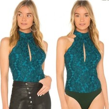 NBD x REVOLVE Ade Bodysuit, emerald, size small