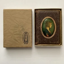 1930’s Antique Leather Bound Mondaine NY Portrait Vanity Compact w orig. Box