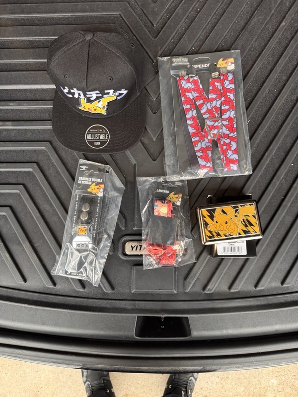 Pokémon Lot Comic-Con Swag Suspenders, Hat, Key Chain and business card holder
