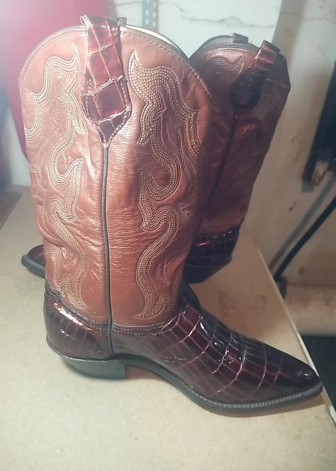 Botas de tacón Abilene Western de 2′′ para mujer, talla 7 1/2 M  Foto 4 de 4