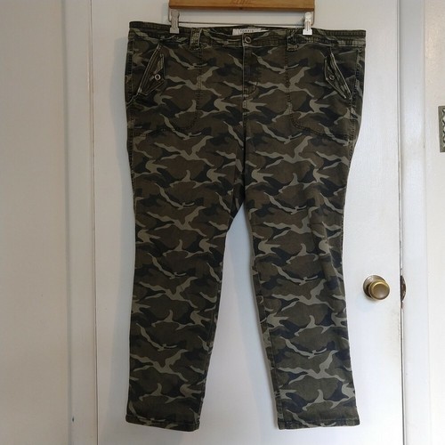 Torrid Cropped Twill Camo Military 
