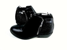 Bebe Girls Round Toe Ankle Boots with Panels and Zippers, Black US Size 3 Medium