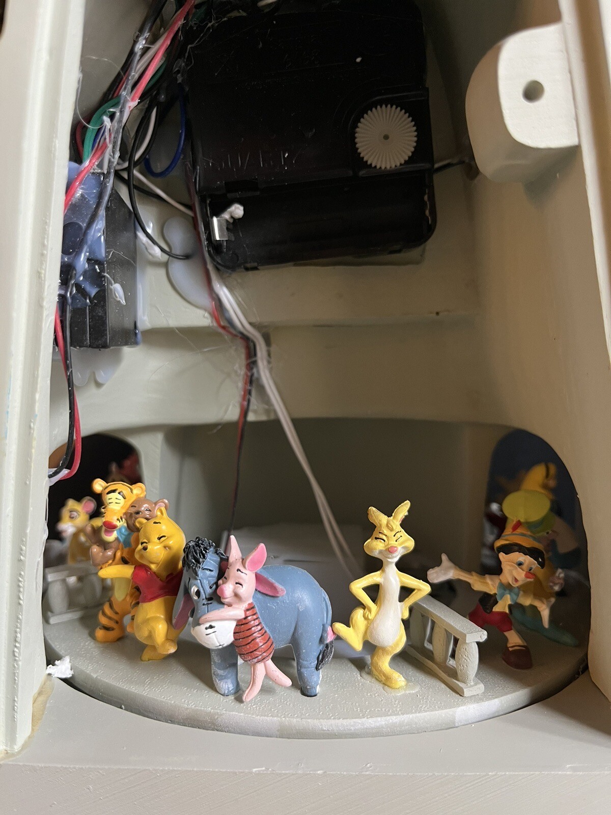 Disney Timeless Magic Wall Cuckoo Clock With 43 Friends (damaged) 2 eBay