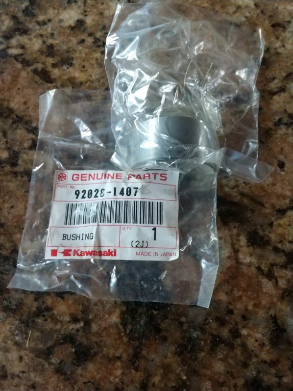 Kawasaki NOS NEW 92028-1407 Bushing ZG ZL ZX ZG1000 ZL1000 ZX1000
