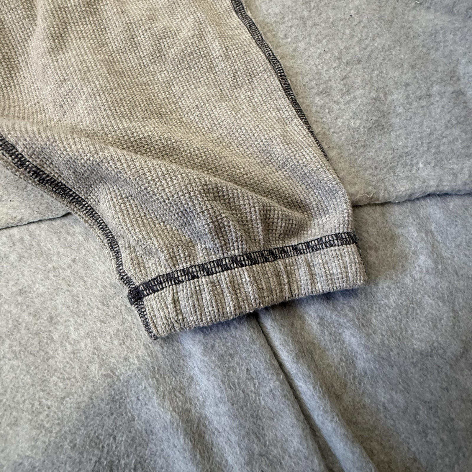 Fabletics Sweatpants Woman’s Medium Gray Knit - image 2