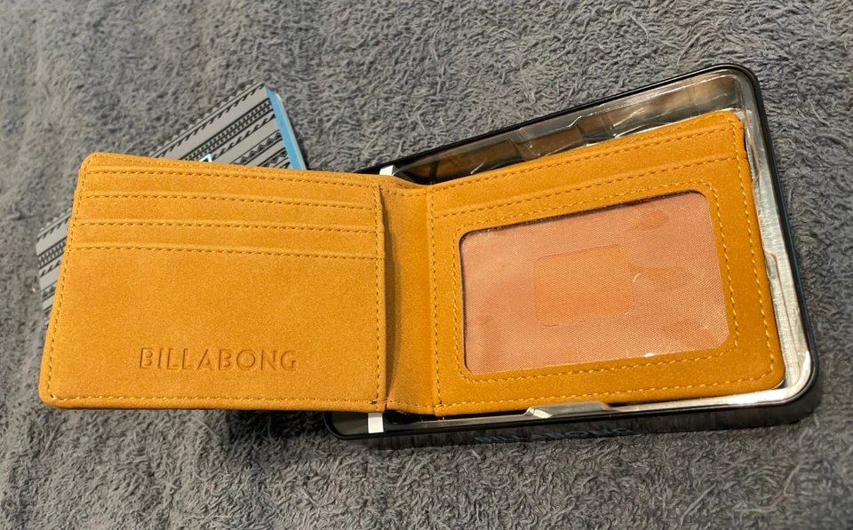 Billetera Billabong para Hombres Doble Plegable Azul Tostado Bloque de Color Foto Identificación Delgada Nueva con Etiquetas Rara Foto 4 de 4