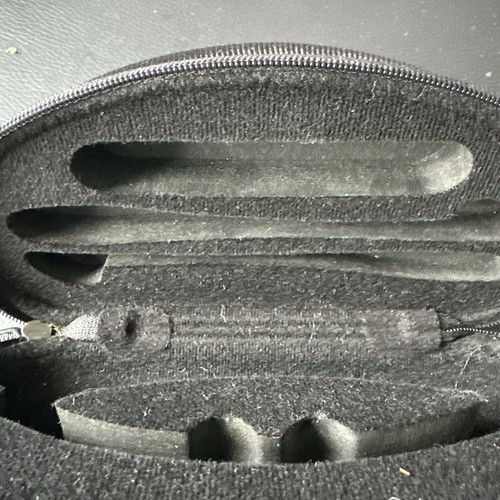 Oakley Hard Shell Case Eyeglasses Sunglasses Clamshell Zip Up Black Authentic - Picture 2 of 2