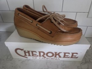 1970s Cherokee California Leather Wedge Platform Loafer- Size 6.5 Box