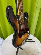 K Garage PB Fender Bass funktioniert gut