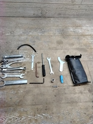 #ad 1985 85 84 86 Honda VF700C VF 700 C Magna Tool Kit Pouch Toolkit JR 700 $24.99