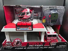 Maxx Action Rescue Fire & Rescue Play Set With Fire Truck Helicopter