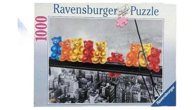 Ravensburger Puzzle 1000 Teile Gummibärchen Lunch atop a Skyscraper