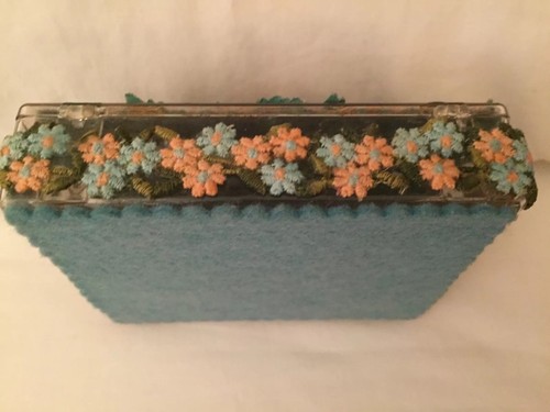 Vintage 50’s Lucite/Acrylic/Plastic Hand Decorated Box (maybe Playing Card Box) - Picture 9 of 12