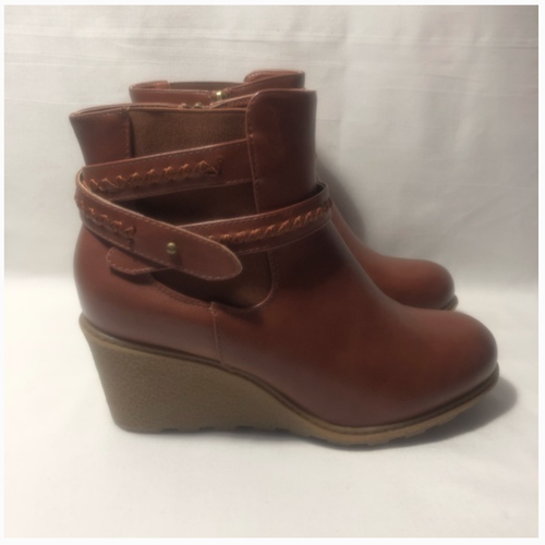 wide width wedge booties