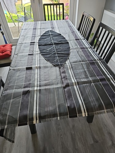 Vintage Dunelm Table Cover  - Picture 1 of 4