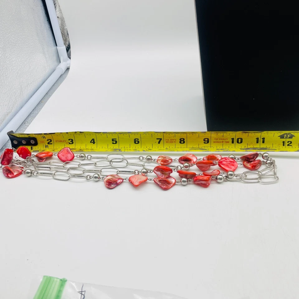 LANE BRYANT Necklace Silver Tone Red Shell Accents Long Single Strand Classic Foto 2 de 4