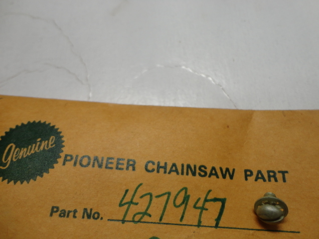 Pioneer 427947 Chainsaw Screw & Lockwasher Farmsaw II, 3071, P40