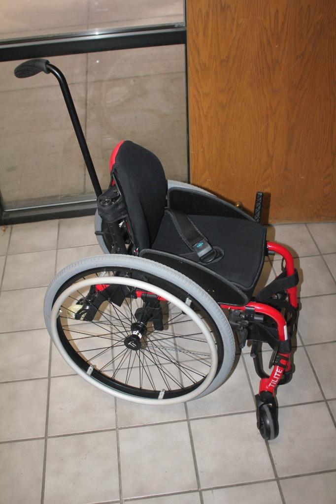 TILite TWIST Pediatric Wheelchair EXCELLENT CONDITION w/ MANUAL eBay