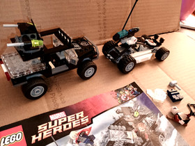 Lego 76030 Marvel Super Heroes Hydra Showdown w/ 1 Complete Figure 99% Complete.