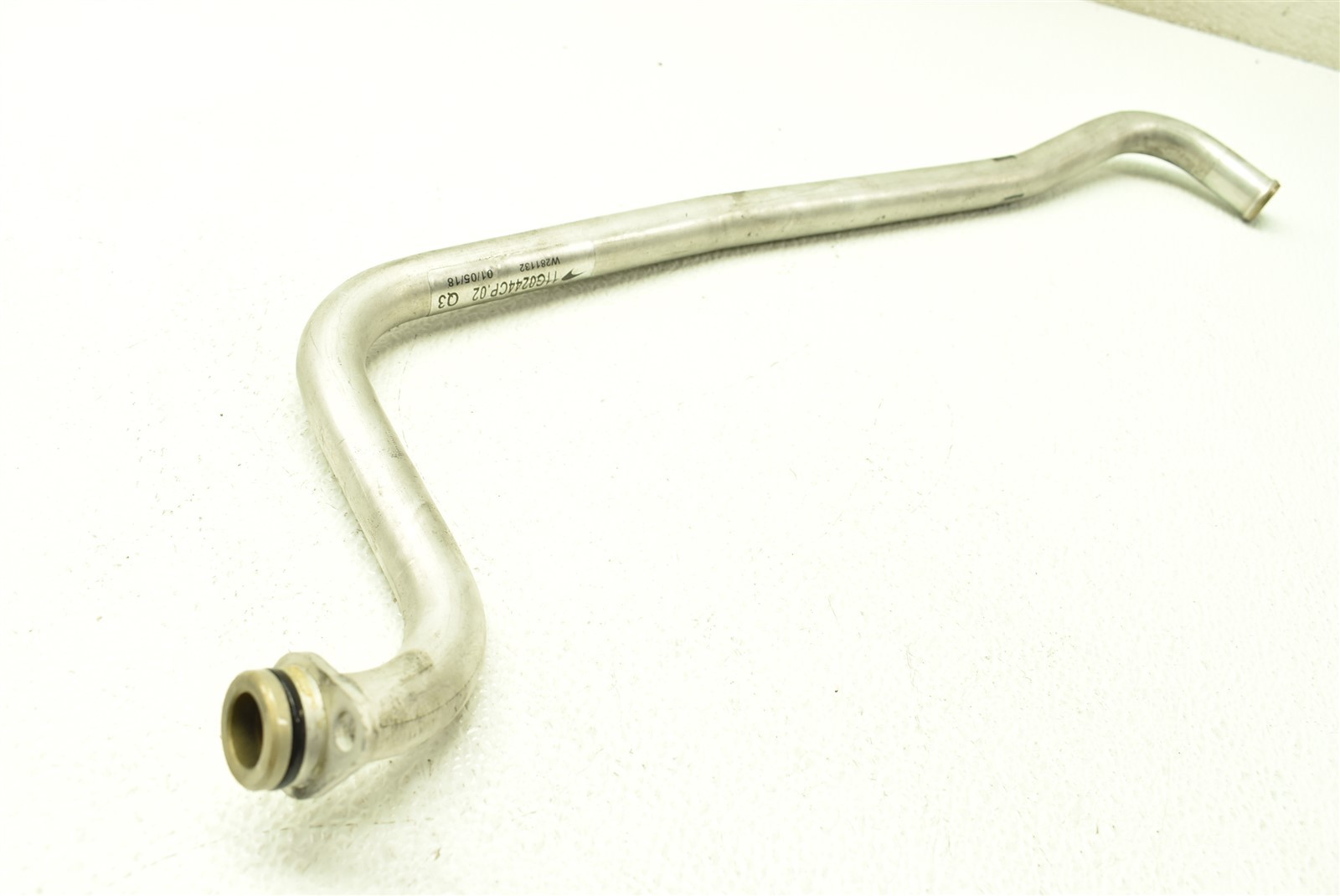 McLaren 570s Oil Line Pipe Hose 11G0244CP