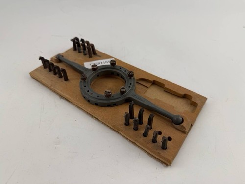 Watchmaker Bergeon 30400 Universal Key Tool Holder Unscrewing Waterproof Watches - Picture 2 of 13