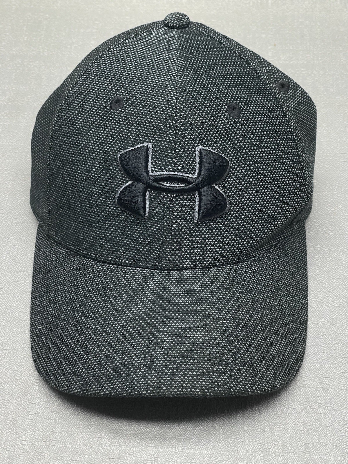 Under Armour Blitzing Fitted Hat Solid Gray M/L E… - image 1