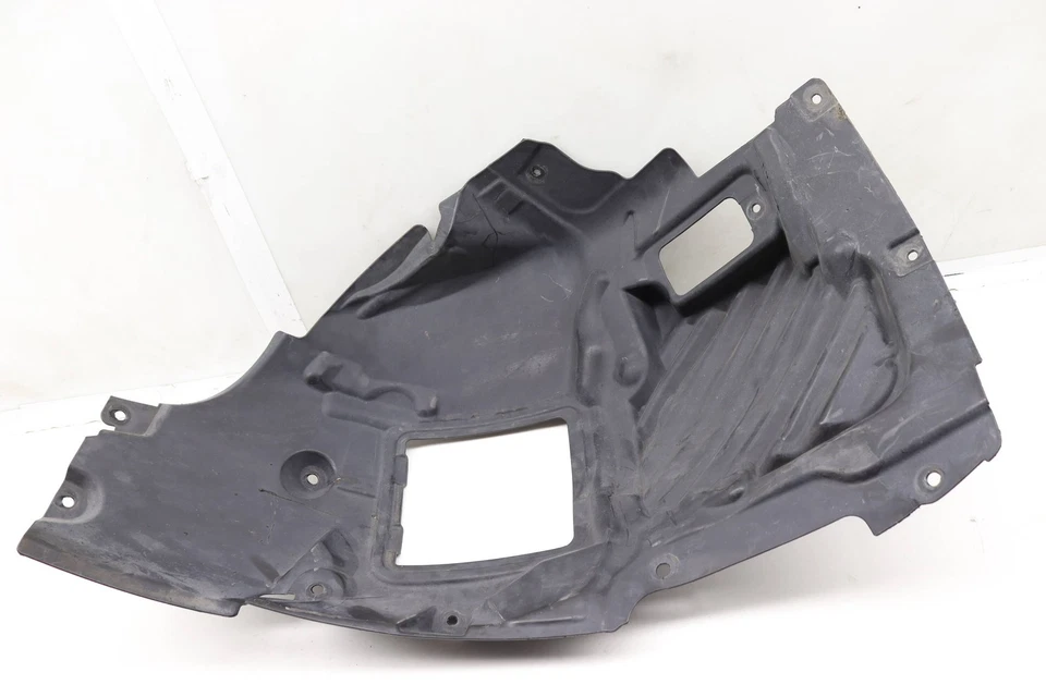 BMW 328I GT XDRIVE - Forro guardabarros delantero izquierdo / Cubierta de carcasa de rueda (delante) Foto 2 de 4