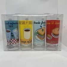 Home Essentials Retro Diner Glasses Set of 4 New Open Box w/ Display Case