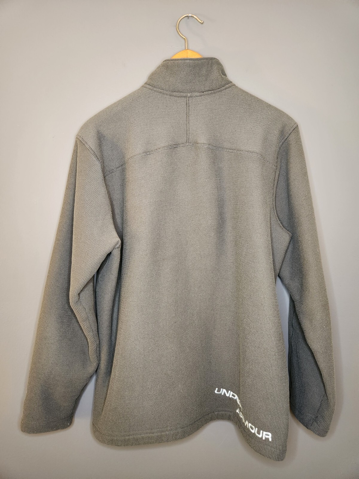 Under Armour Sweatshirt Men's M‎ Gray Loose 1/4 Z… - image 3