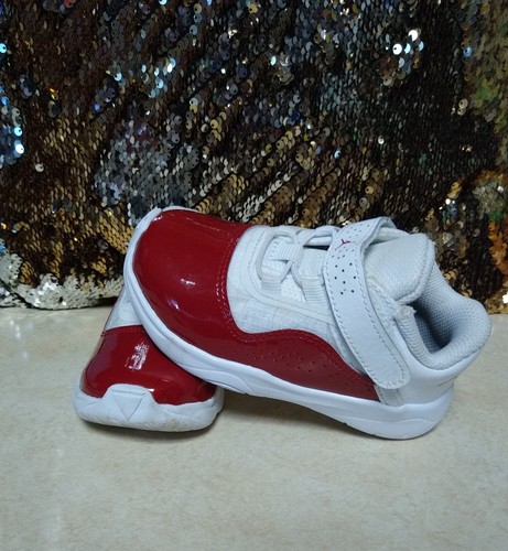 Jordan 11 Cmft Low (TD) White/ Gym Red Toddler 7C
