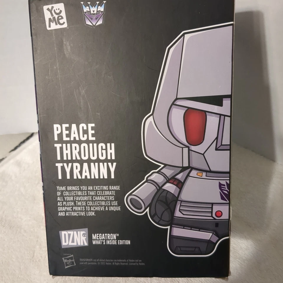 Dznr Transformer Megatron Collectible Plush Toy New In Box. - Image 3 of 4
