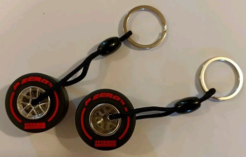 Portachiavi Ruota Pirelli P Zero Nuovo Blu Rosso Giallo - Foto 2 di 4