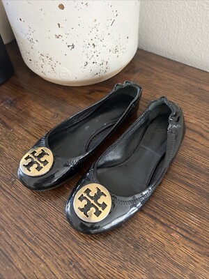 Tory Burch Girls Reva Patent Leather Shoes Black size 12 Medallion  Slip-on
