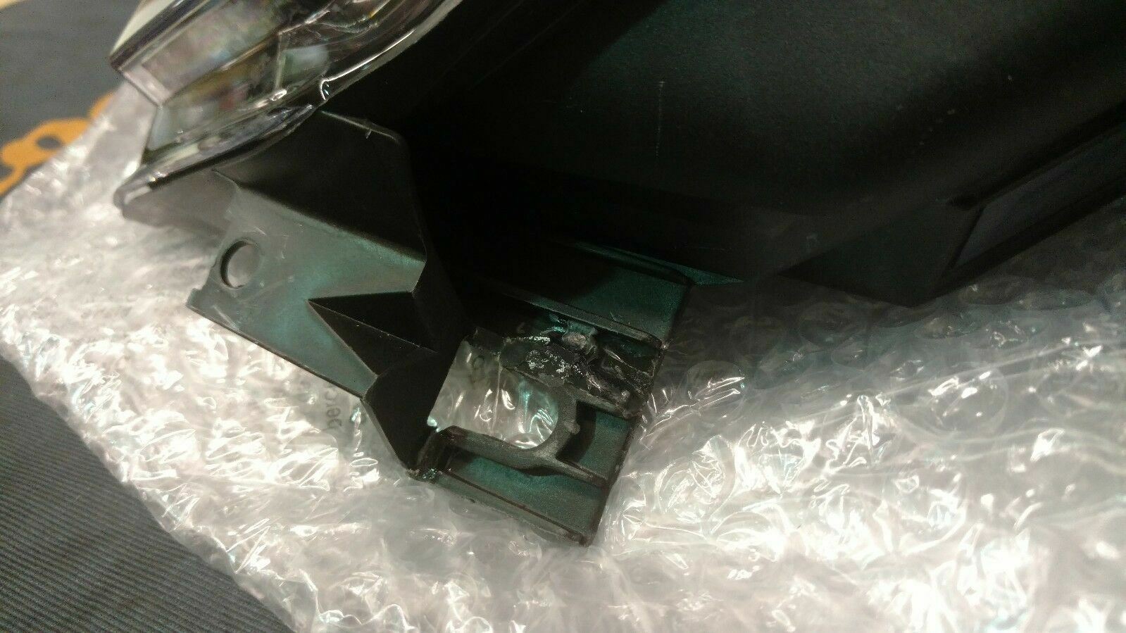LAMBORGHINI AVENTADOR FRONT RIGHT PASSENGER SIDE HEADLIGHT OEM 471941004P
