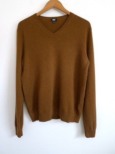 UNIQLO 100% Cashmere V-Neck Pullover Sweater Jumper Camel Brown M NWOT $99 - Picture 2 of 7