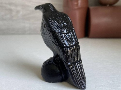 Natural 7cm Obsidian Hand Carved Crow Crystal Skull Reiki Healing mineral Statue - Picture 6 of 10